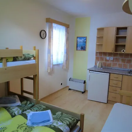 Nad Sneznym Potokem Vendégház *